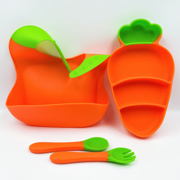 Silicone Children's Meal Tray Baby Food Tray Baby Spoon and Fork Carrot Gift Tableware Set