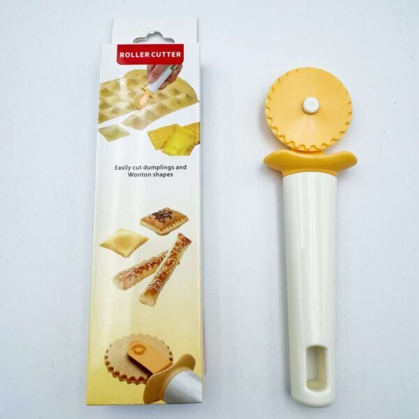Fancy Roller Cutter Set Baking Cake Cutter Kitchen Dough Cutter